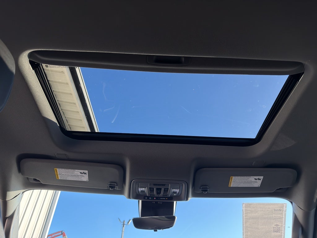 2025 Chevrolet Silverado LTZ