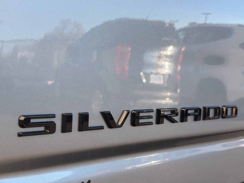 2025 Chevrolet Silverado LTZ