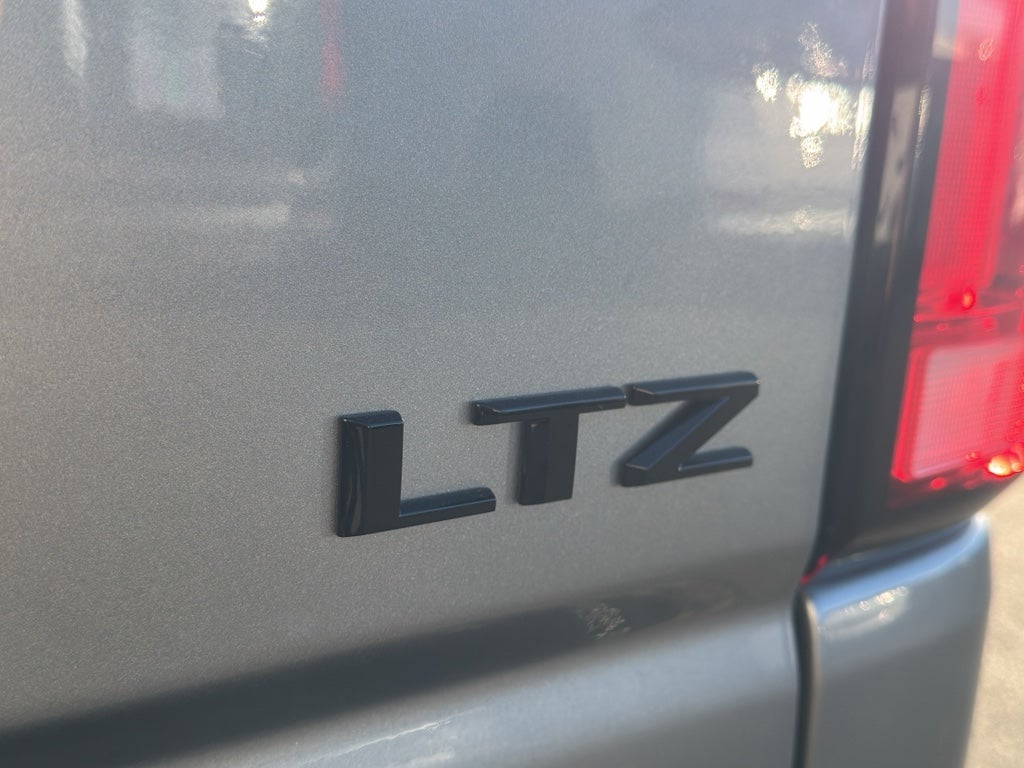 2025 Chevrolet Silverado LTZ