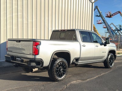 2025 Chevrolet Silverado LTZ