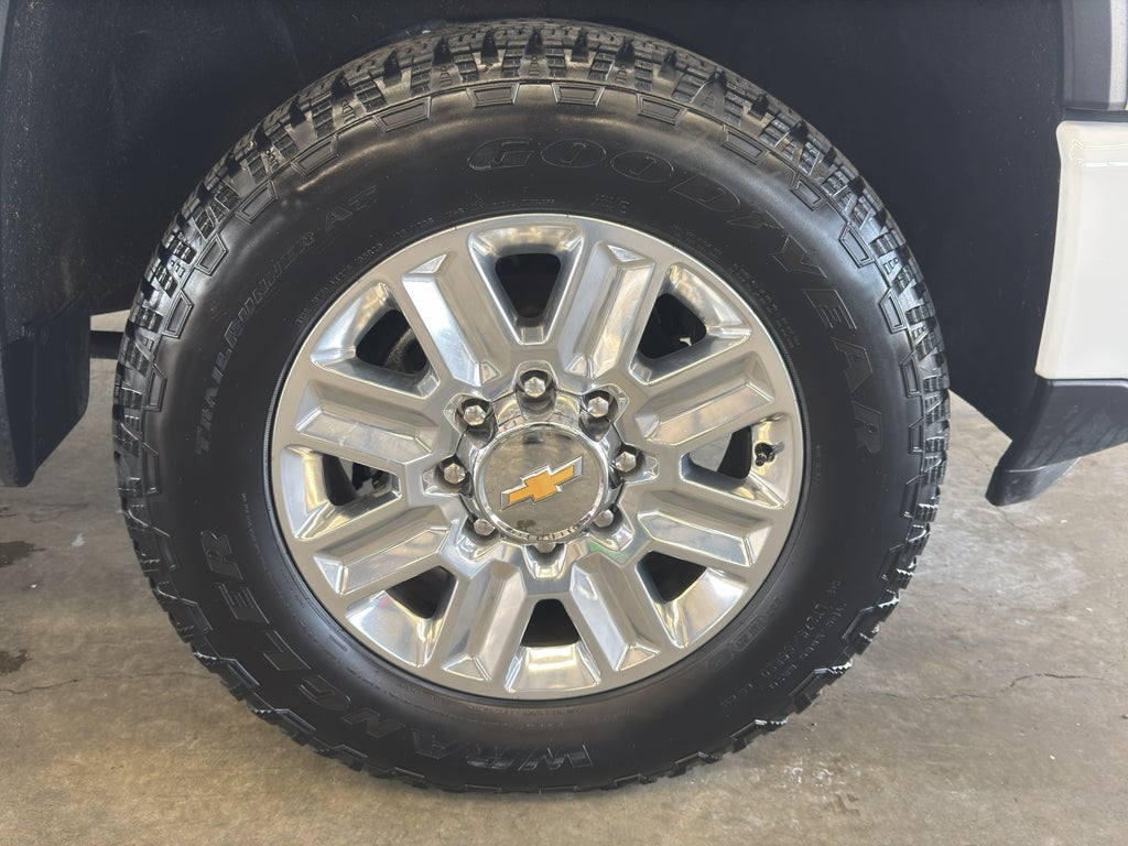 2024 Chevrolet Silverado High Country