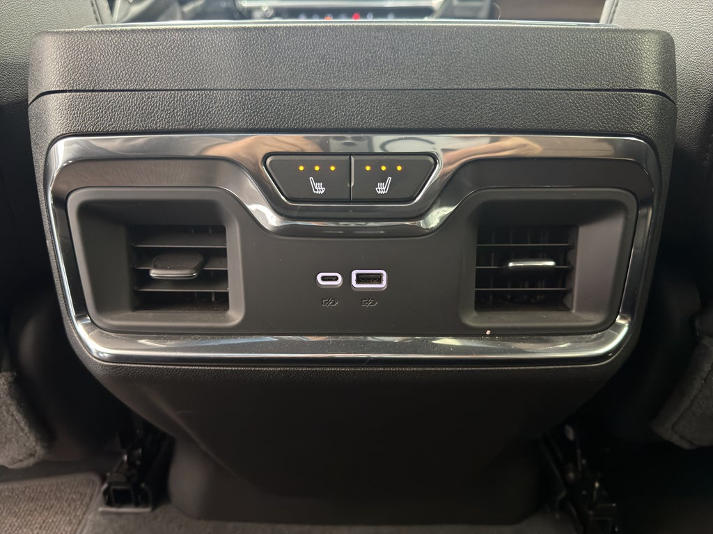 2024 Chevrolet Silverado High Country