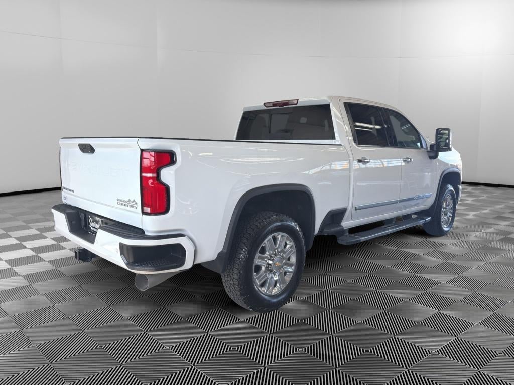 2024 Chevrolet Silverado High Country