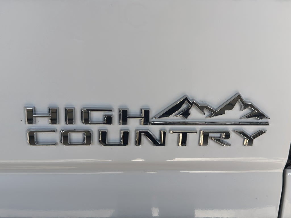 2024 Chevrolet Silverado High Country