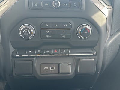 2024 Chevrolet Silverado Custom