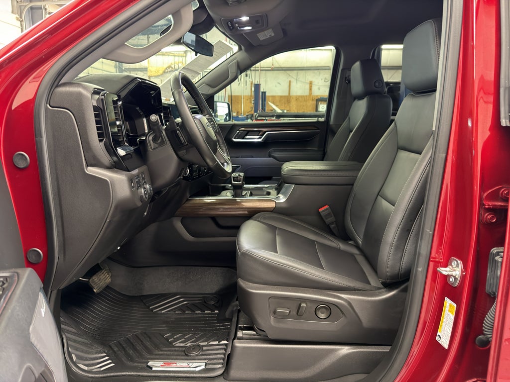 2025 Chevrolet Silverado LT Trail Boss