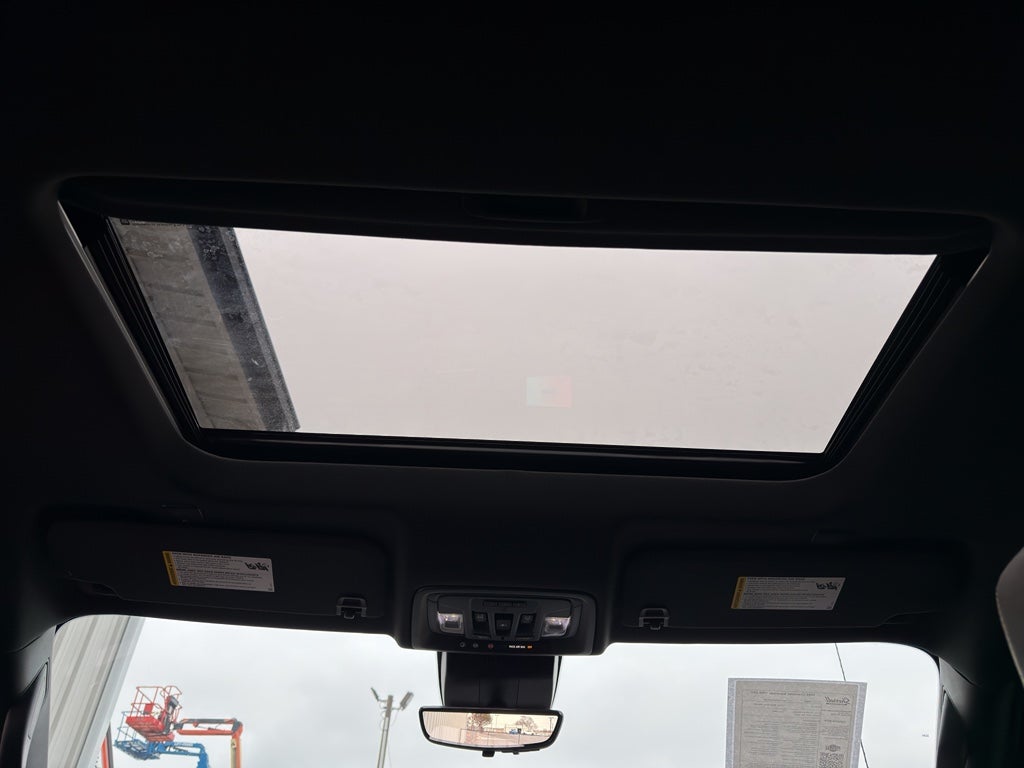 2025 Chevrolet Silverado ZR2