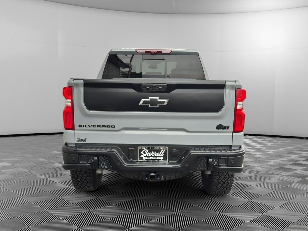 2025 Chevrolet Silverado ZR2