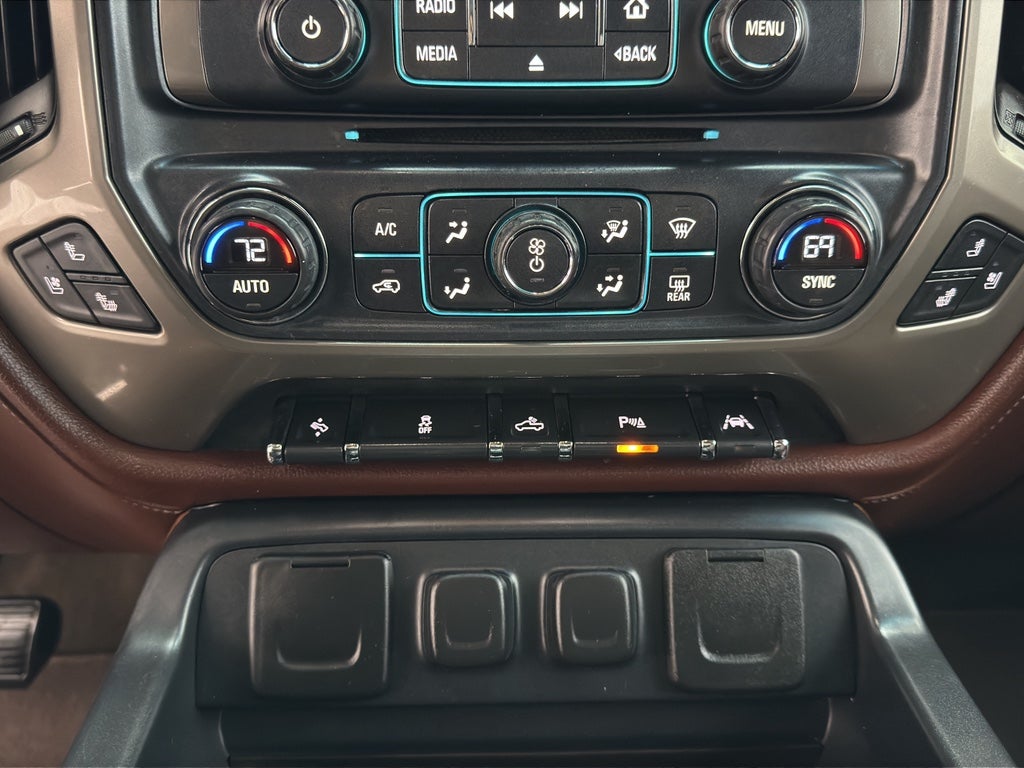 2016 Chevrolet Silverado High Country