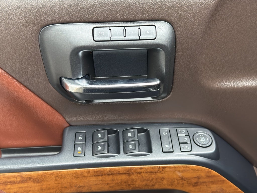 2016 Chevrolet Silverado High Country