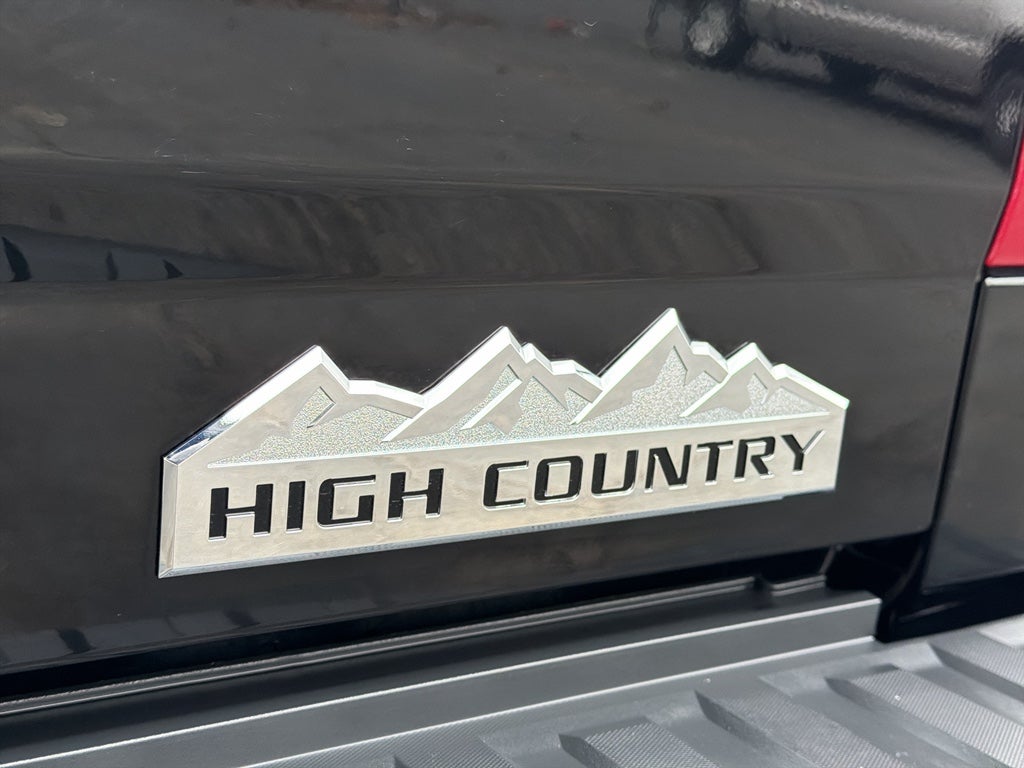 2016 Chevrolet Silverado High Country