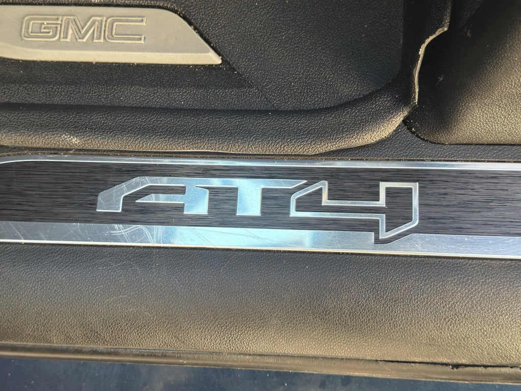 2019 GMC Sierra AT4
