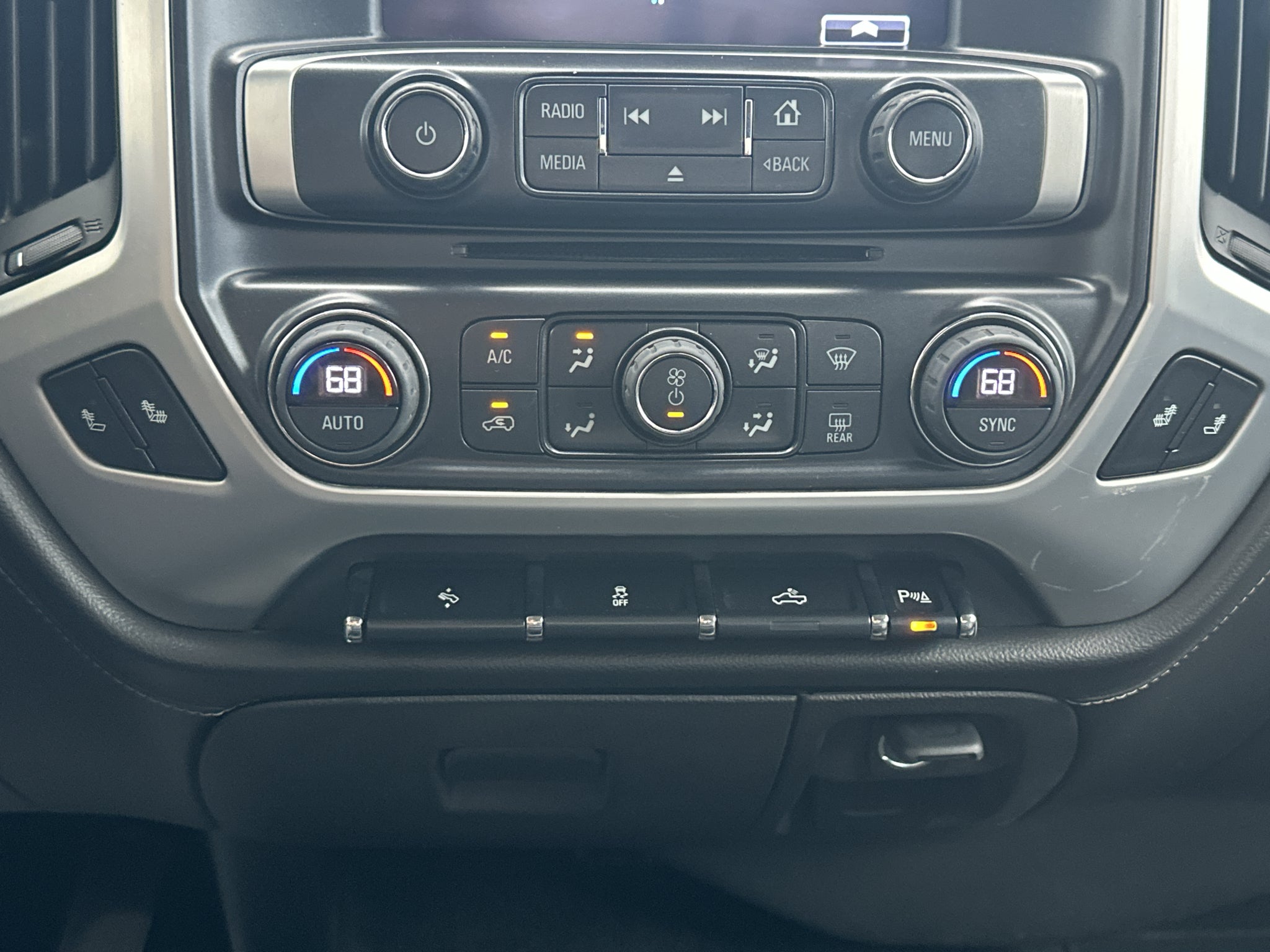 2017 GMC Sierra SLT