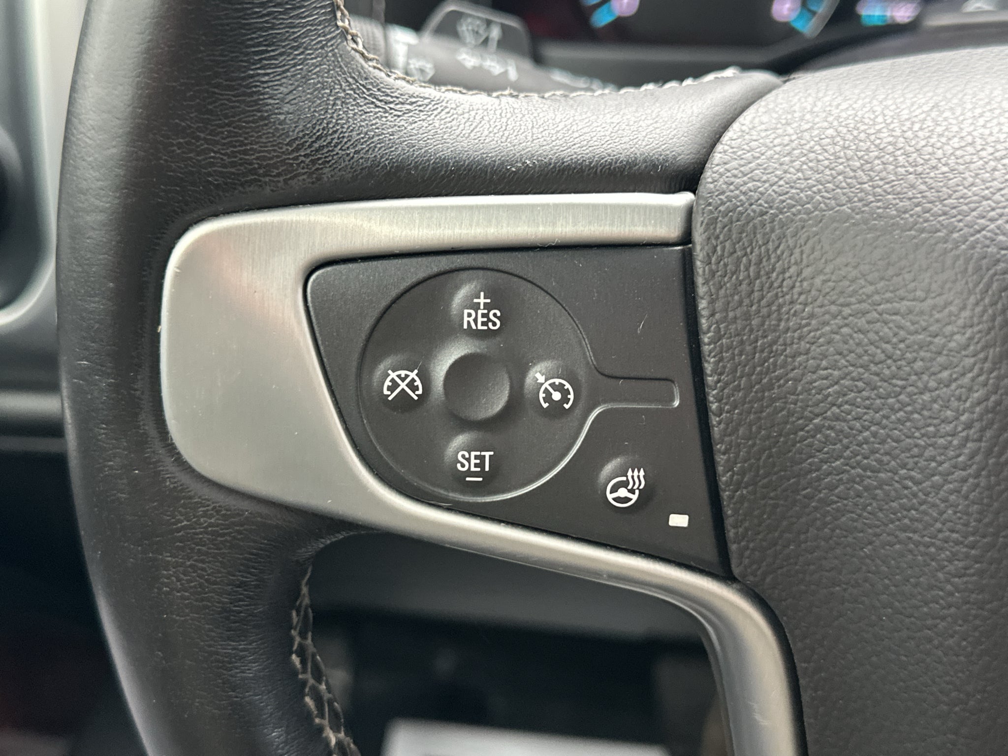 2017 GMC Sierra SLT