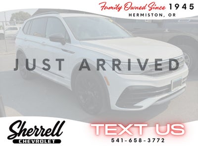 2023 Volkswagen Tiguan SE R-Line Black