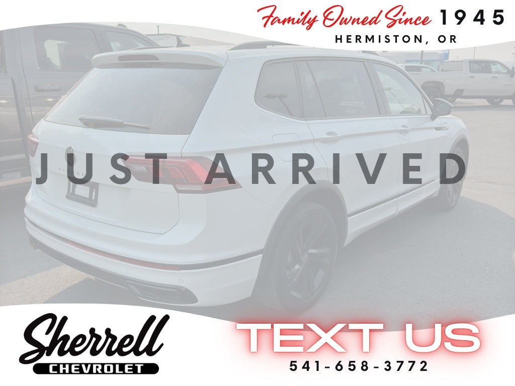 2023 Volkswagen Tiguan SE R-Line Black