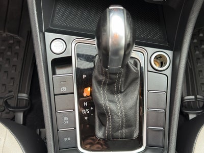 2019 Volkswagen Jetta R-Line