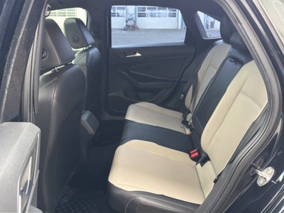 2019 Volkswagen Jetta R-Line