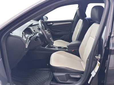 2019 Volkswagen Jetta R-Line