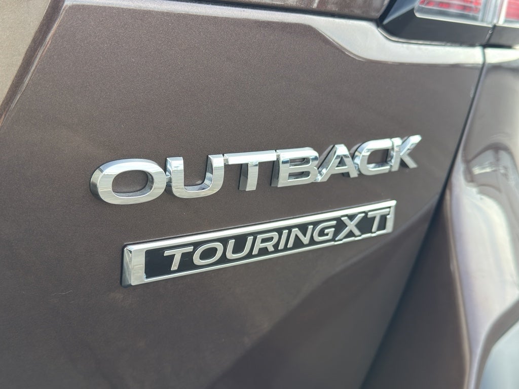 2020 Subaru Outback Touring XT