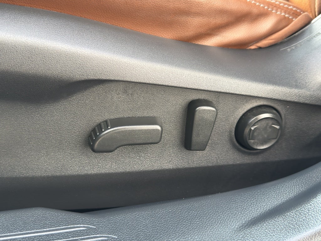 2020 Subaru Outback Touring XT