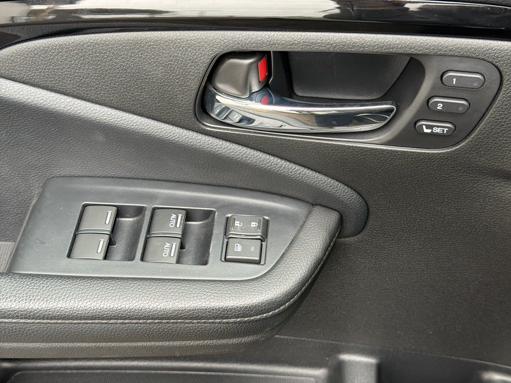 2020 Honda Pilot Touring 8-Passenger