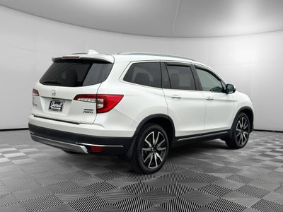 2020 Honda Pilot Touring 8-Passenger