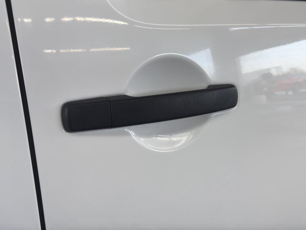 2012 Nissan Xterra S