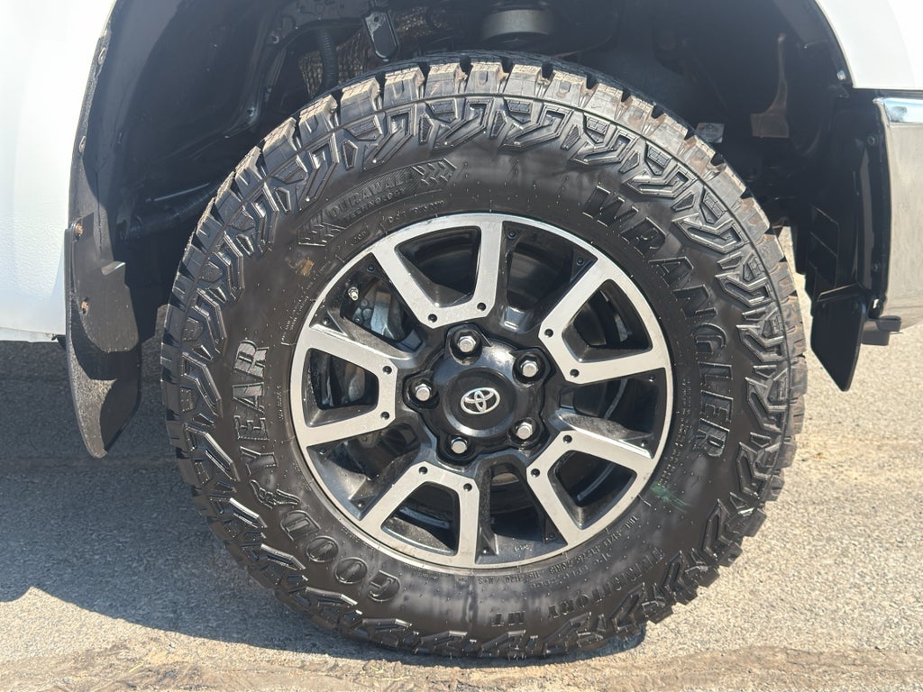 2015 Toyota Tundra SR5