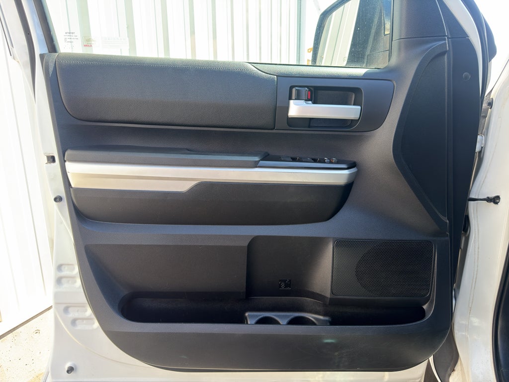 2015 Toyota Tundra SR5