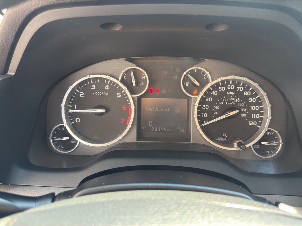 2015 Toyota Tundra SR5