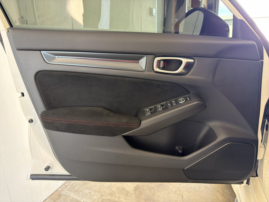 2025 Honda Civic Type R Base