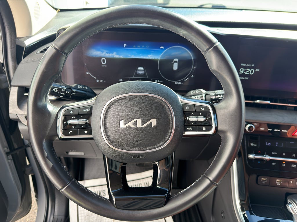 2024 Kia Carnival SX