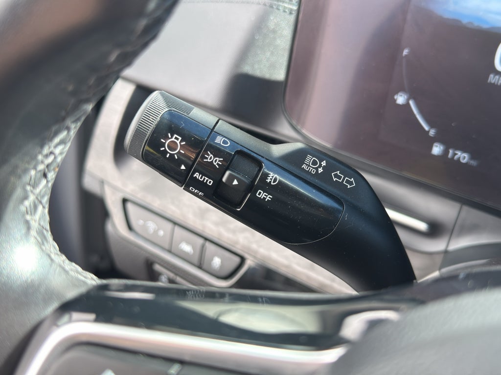 2024 Kia Carnival SX