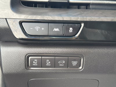 2024 Kia Carnival SX