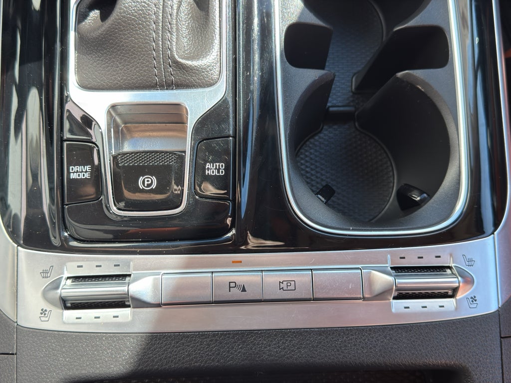 2024 Kia Carnival SX