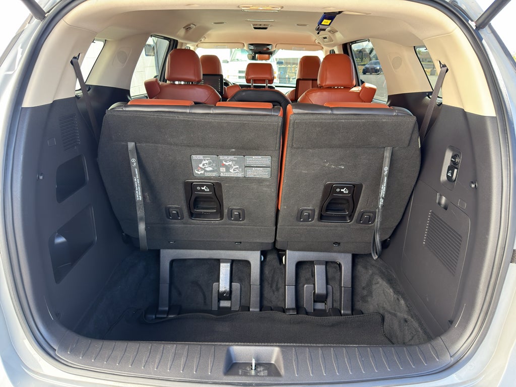 2024 Kia Carnival SX