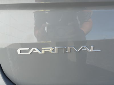 2024 Kia Carnival SX