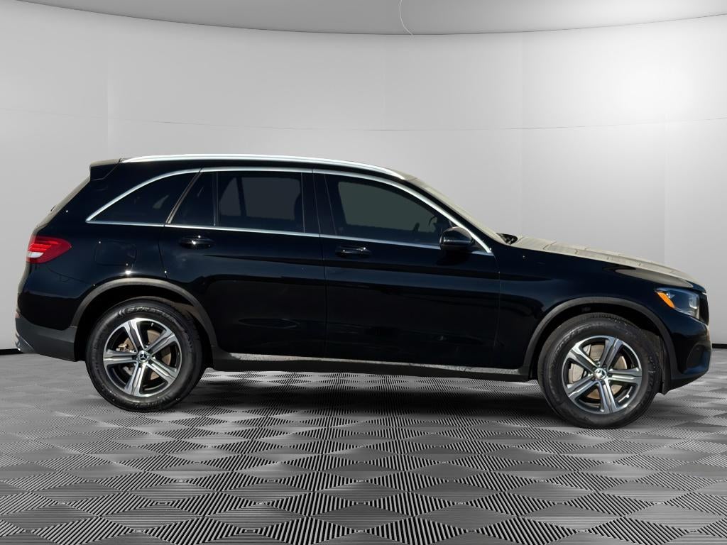 2019 Mercedes-Benz GLC 300