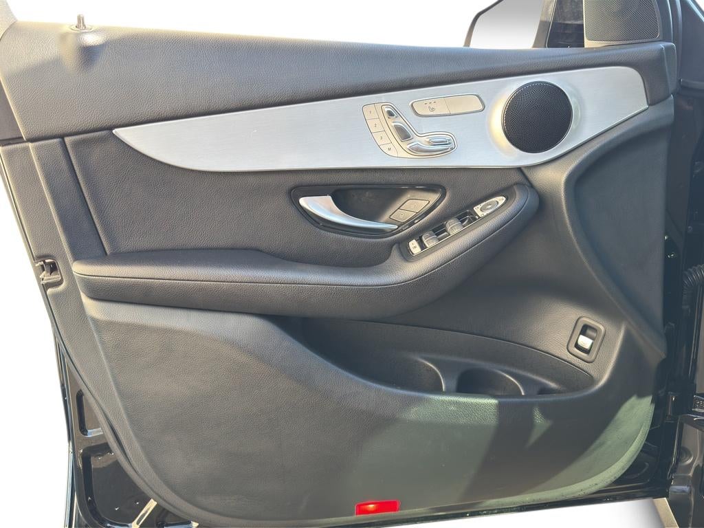 2019 Mercedes-Benz GLC 300