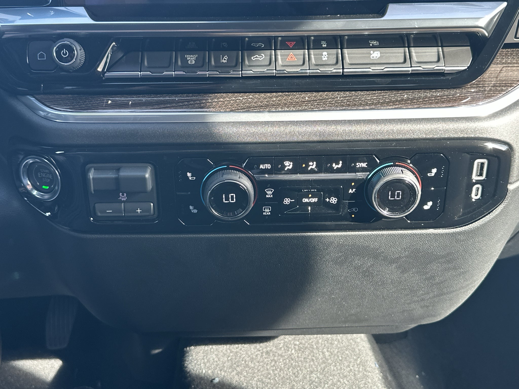 2026 Chevrolet Silverado 3500HD LT - Photo 13