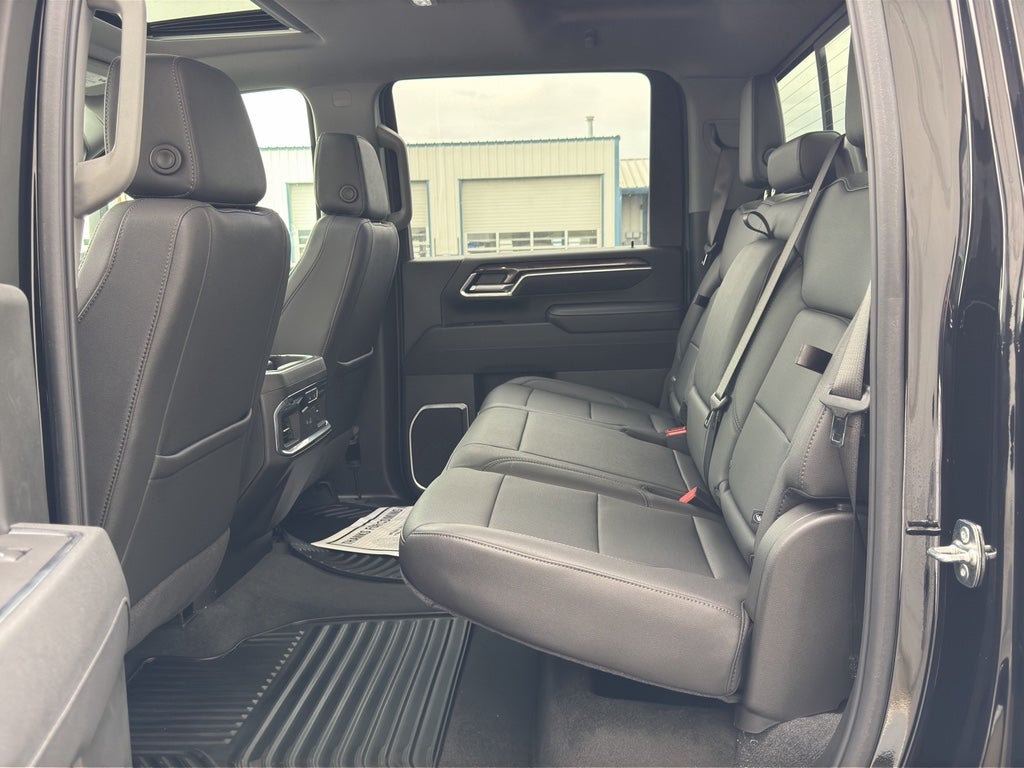 2025 Chevrolet Silverado 3500 HD LTZ