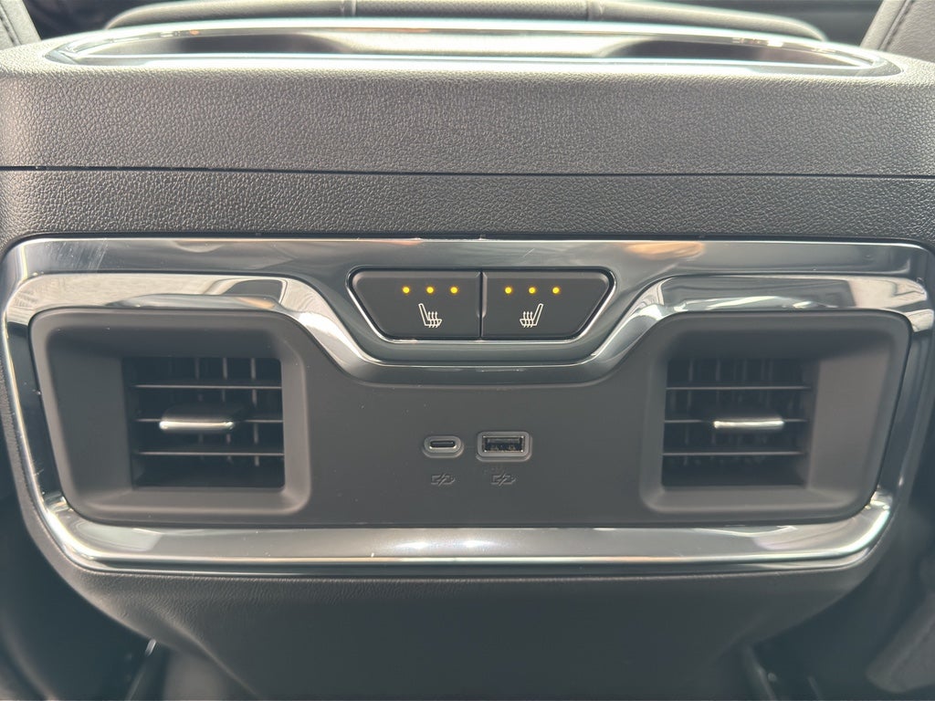 2025 Chevrolet Silverado 3500 HD LTZ