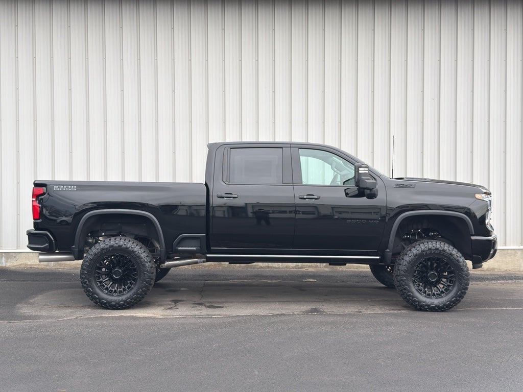 2025 Chevrolet Silverado 3500 HD LTZ