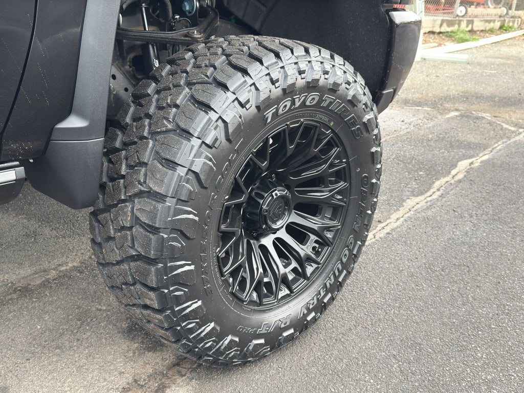 2025 Chevrolet Silverado 3500 HD LTZ